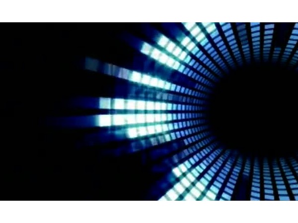 指紋鎖聲音太大，夜里使用影響到鄰居怎么辦